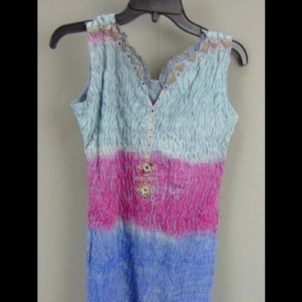 Crinkled Crepe Dress with Side Splits. Sz M.